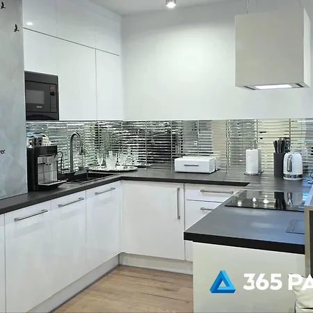 365pam - Aquamarin Premium W Sarbinove Апартаменты Сарбиново